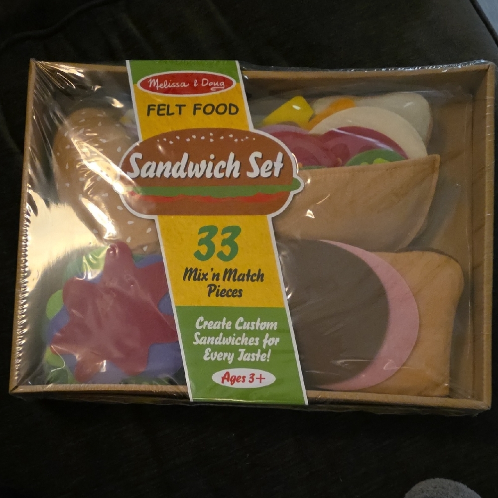 Melissa & Doug Colorful Felt Food Sandwich Set